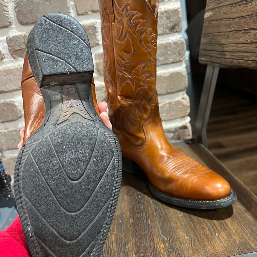 Ariat Men's Tan Leather Cowboy Boots - Picture 3 of 6
